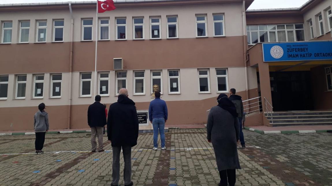 Türkiye Geneli Gerçekleştirilen Bayrak Törenine Okulumuzdan Katılım Sağladık