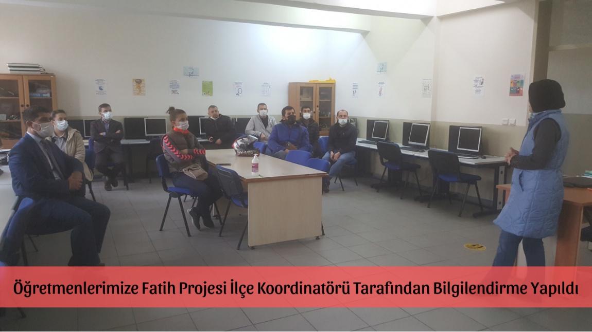 Öğretmenlerimize Fatih Projesi İlçe Koordinatörü Tarafından Bilgilendirme Yapıldı